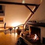 Apartment Romantisches Dach-loft Im Zentrum Mit Terasse I 100qm I Self Checkin Graz
