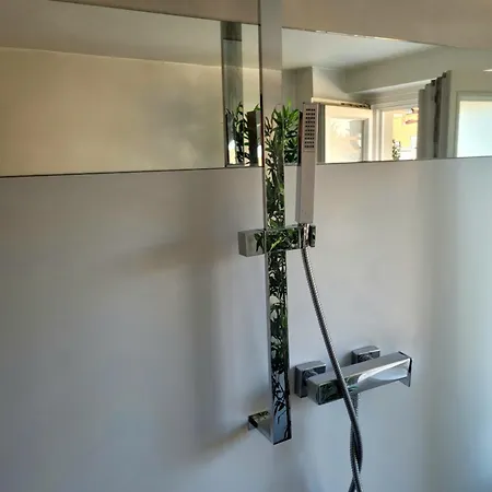Romantisches Dach-loft Im Zentrum Mit Terasse I 100qm I Self Checkin