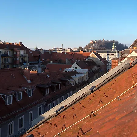 Romantisches Dach-loft Im Zentrum Mit Terasse I 100qm I Self Checkin * 그라츠