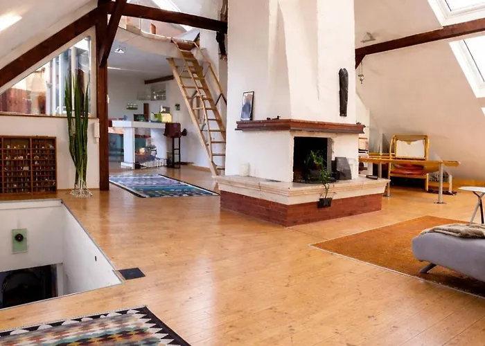 Апартаменты Romantisches Dach-loft Im Zentrum Mit Terasse I 100qm I Self Checkin *