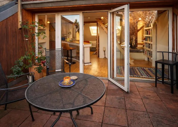 Appartamento Romantisches Dach-Loft Im Zentrum Mit Terasse I 100Qm I Self Checkin Graz