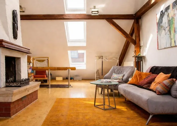 Romantisches Dach-loft Im Zentrum Mit Terasse I 100qm I Self Checkin *